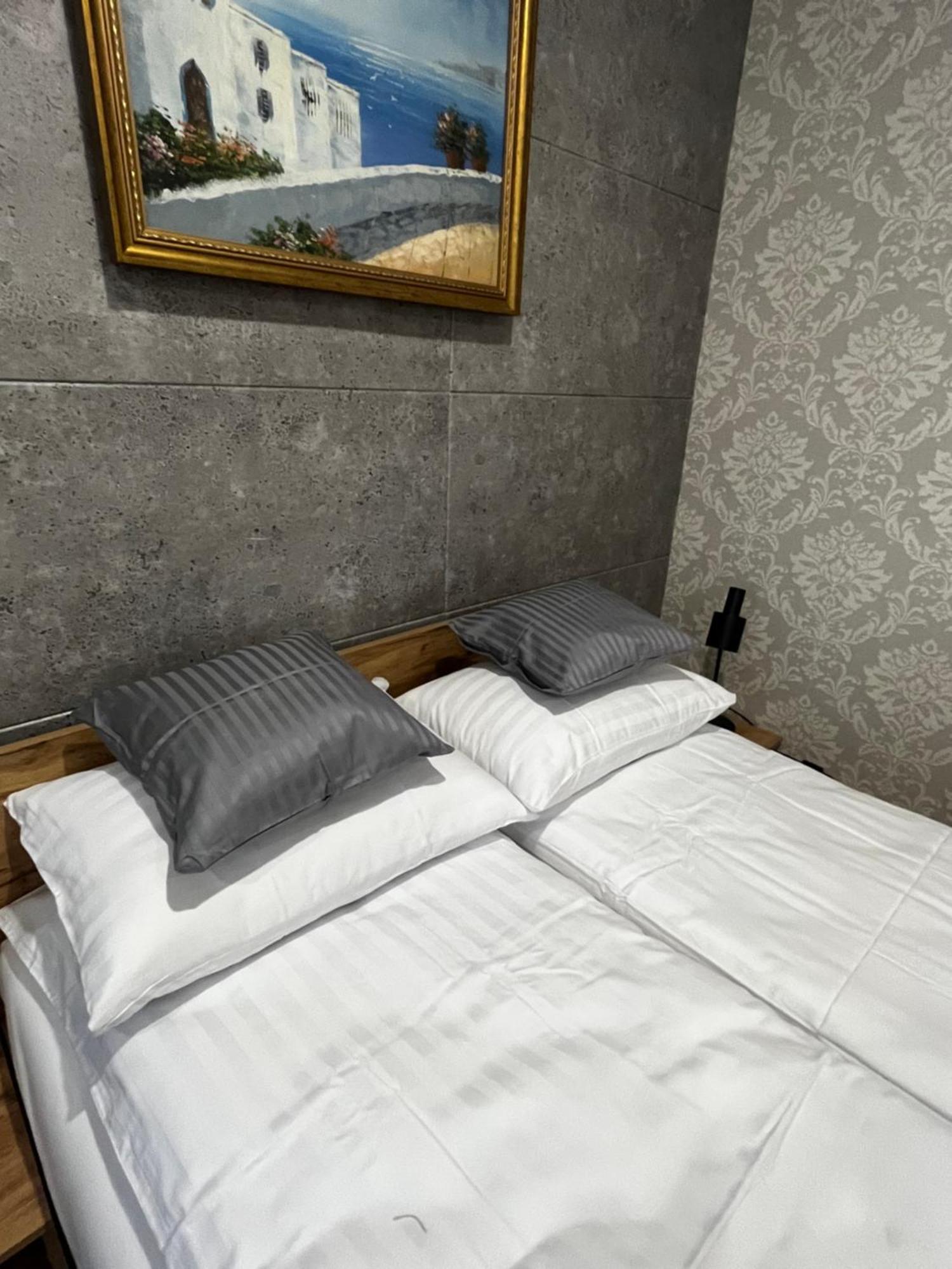 Apartamenty Dbrw Jezyce Poznań Buitenkant foto
